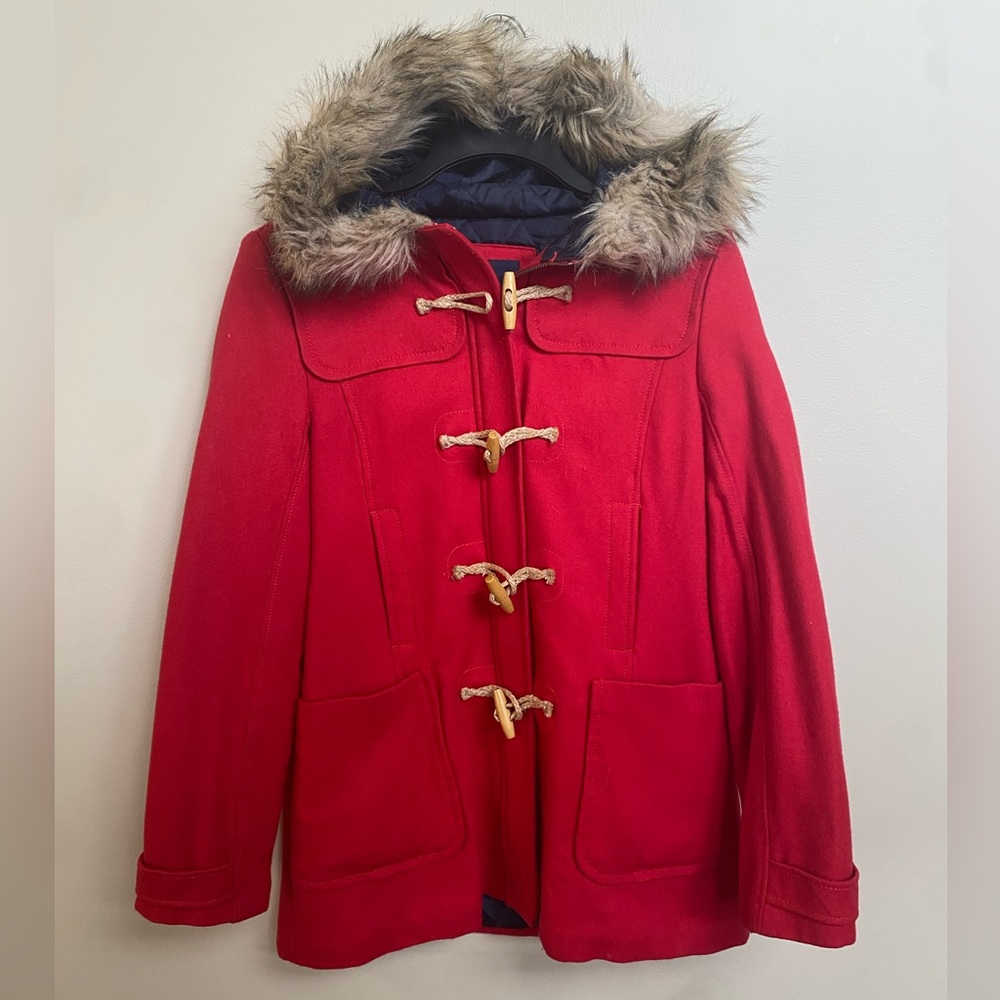 Women’s AE Winter Red Peacoat with Faux Fur Hood SIZE LARGE
